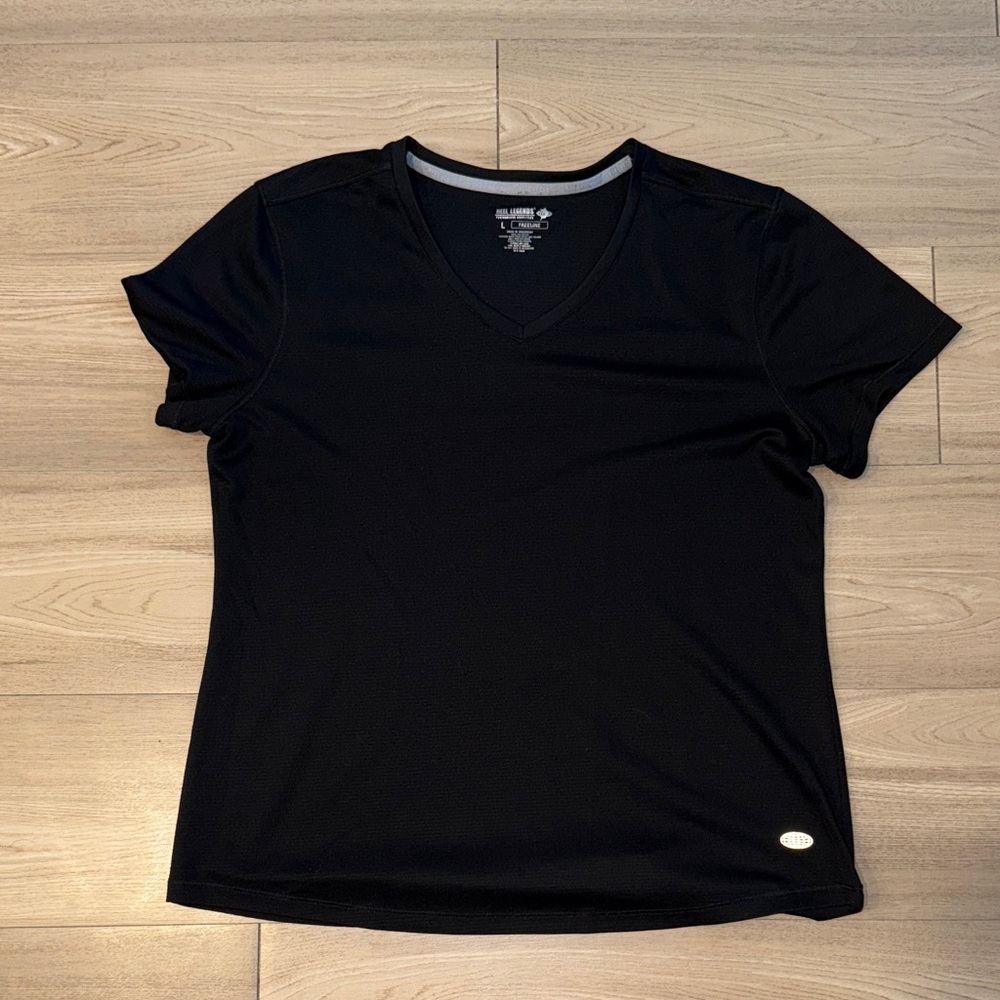 Women’s Reel Legends Black V-Neck Tee